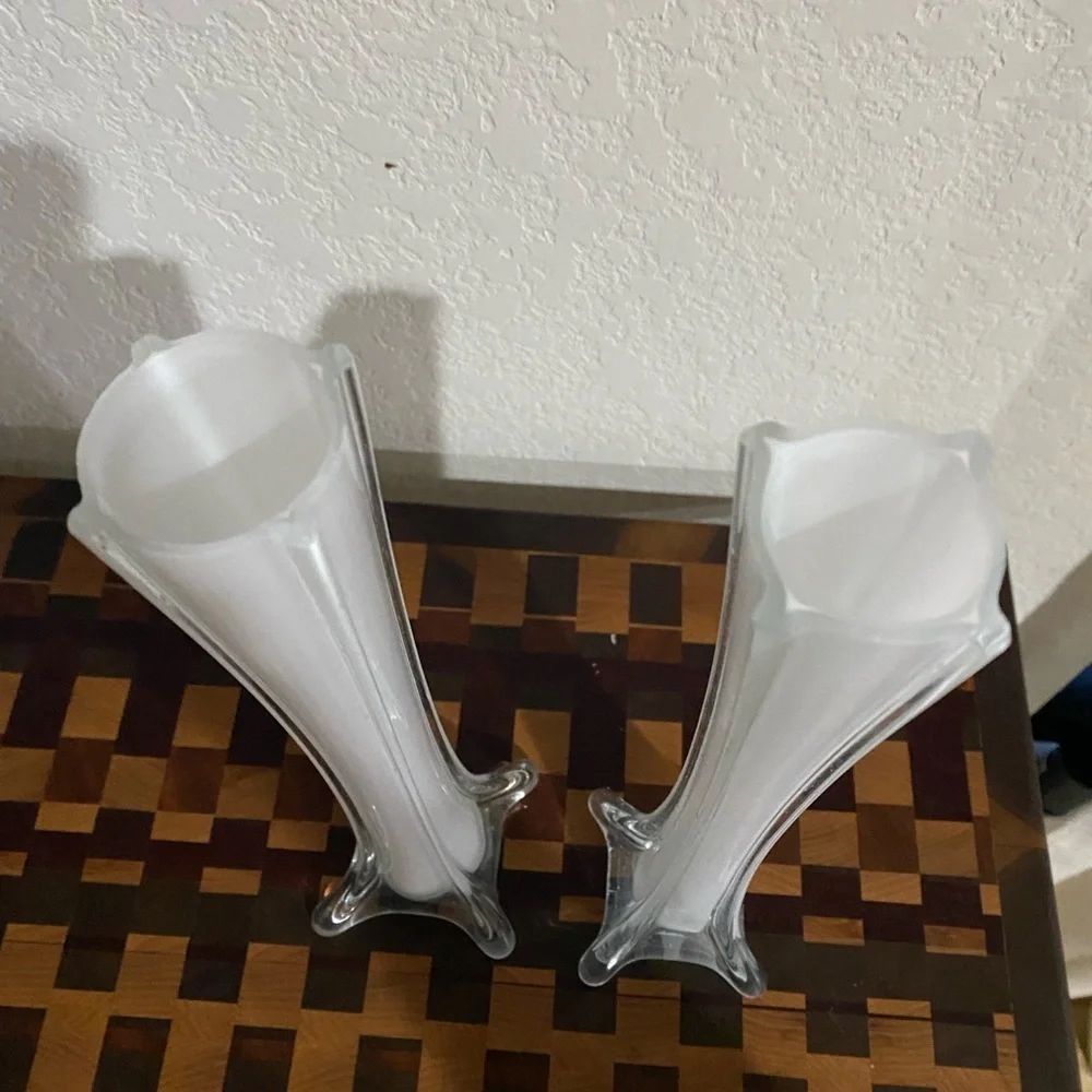 2 White Blown Glass Eiffel Tower 12” Tall Centerpiece Wedding Decor Vases